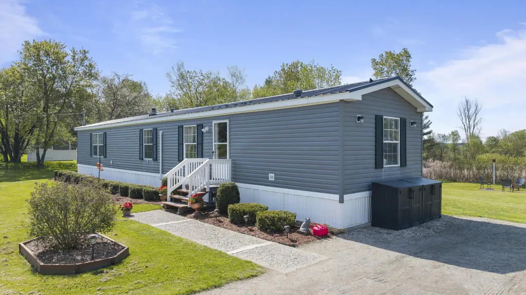 29 Shady Lane Canaan ME 04924