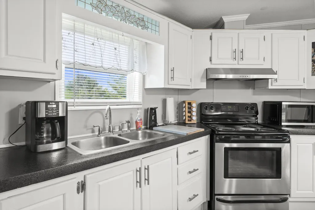 29 Shady Lane Canaan ME 04924
