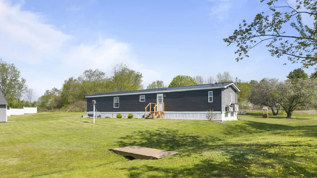 29 Shady Lane Canaan ME 04924