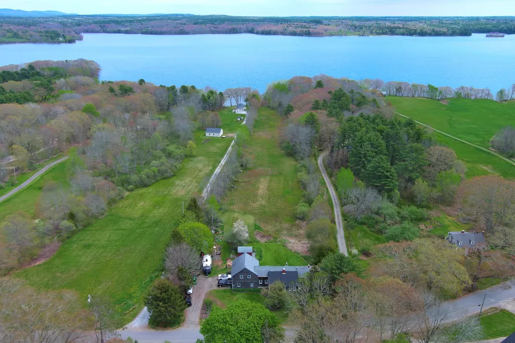 1046 Dutch Neck Road Waldoboro ME 04572