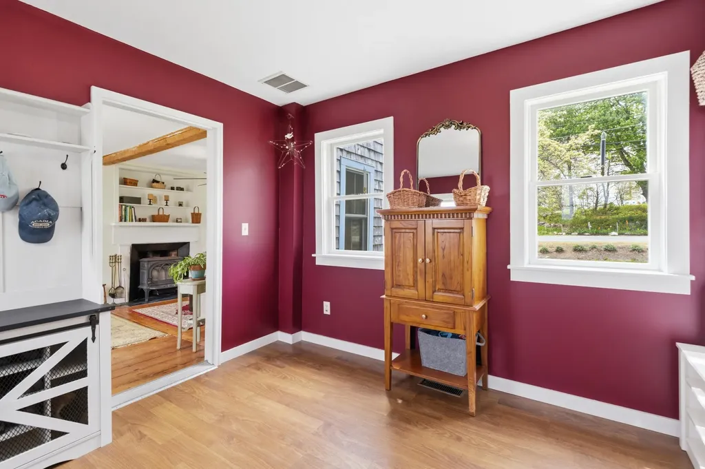 1046 Dutch Neck Road Waldoboro ME 04572