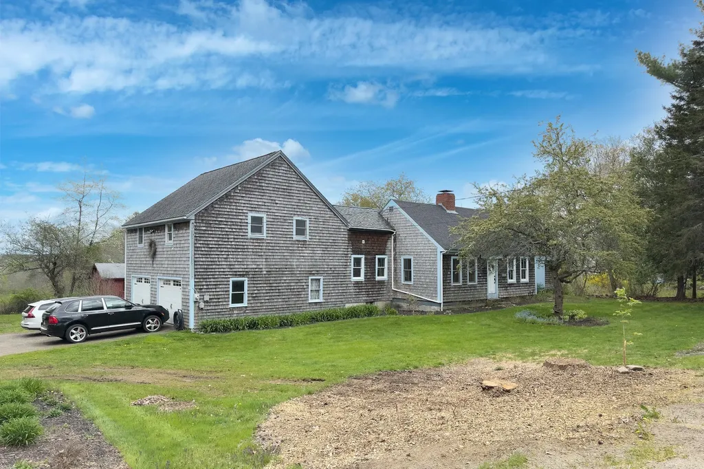 1046 Dutch Neck Road Waldoboro ME 04572