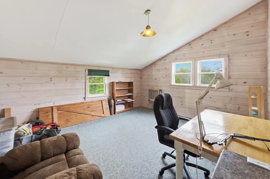 1046 Dutch Neck Road Waldoboro ME 04572