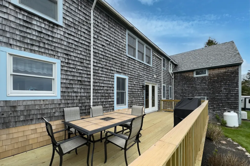 1046 Dutch Neck Road Waldoboro ME 04572