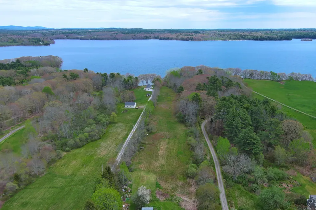 1046 Dutch Neck Road Waldoboro ME 04572