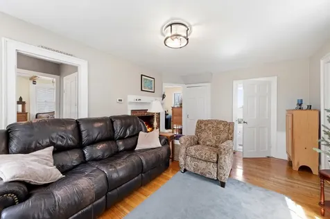 1046 Dutch Neck Road Waldoboro ME 04572