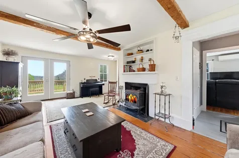 1046 Dutch Neck Road Waldoboro ME 04572
