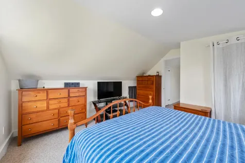 1046 Dutch Neck Road Waldoboro ME 04572