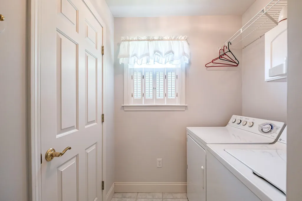 67 Southpointe Drive Scarborough ME 04074