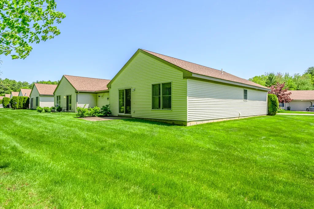 67 Southpointe Drive Scarborough ME 04074
