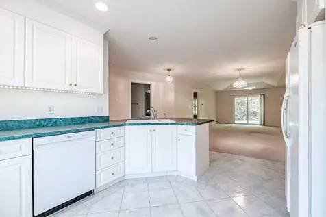 67 Southpointe Drive Scarborough ME 04074