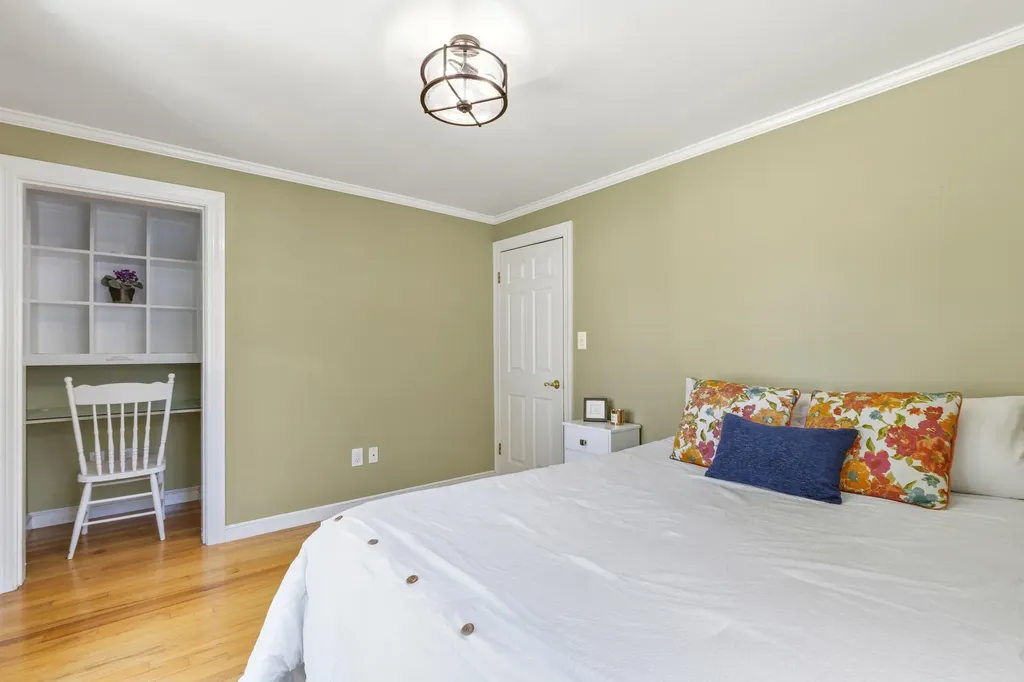 63 W Commonwealth Drive Portland ME 04103