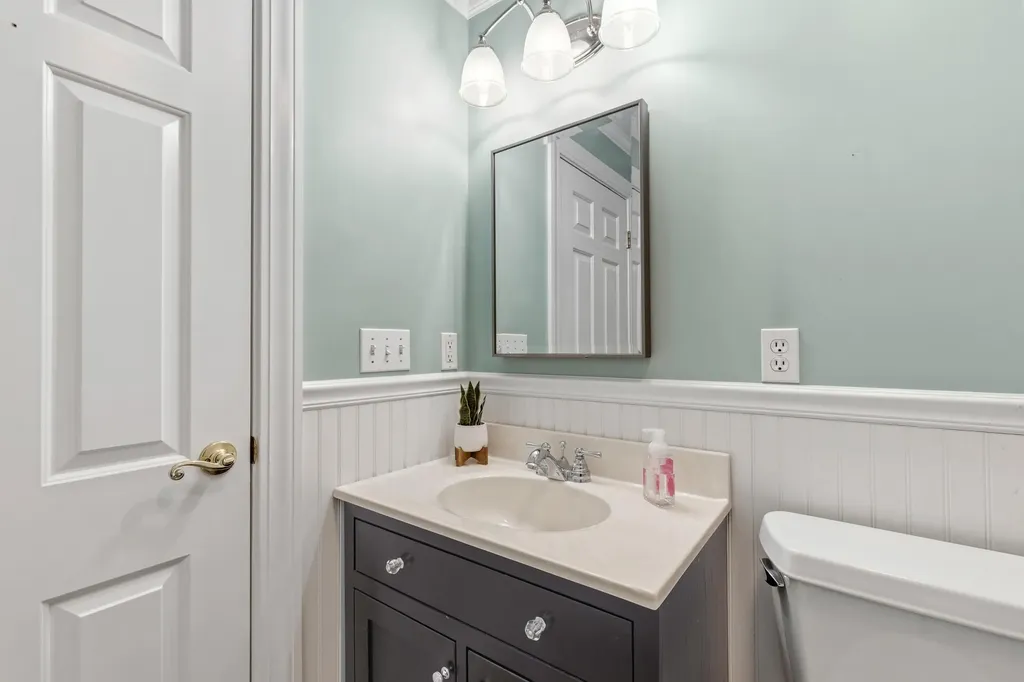 63 W Commonwealth Drive Portland ME 04103