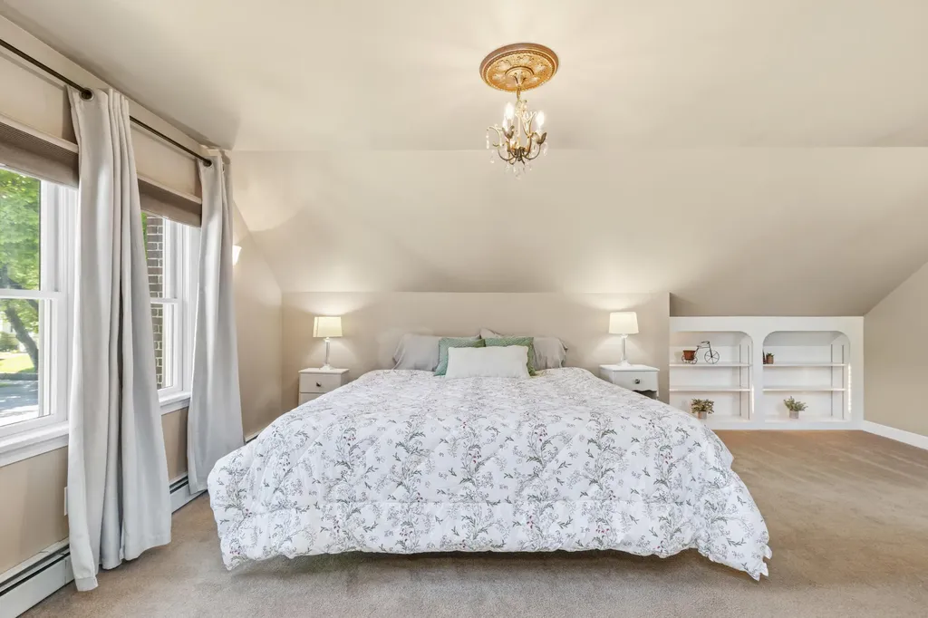 63 W Commonwealth Drive Portland ME 04103
