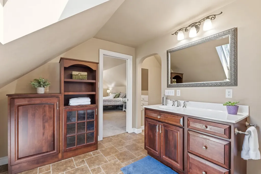 63 W Commonwealth Drive Portland ME 04103