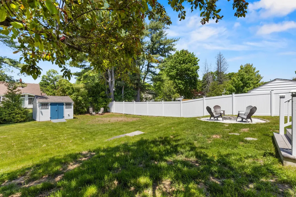 63 W Commonwealth Drive Portland ME 04103