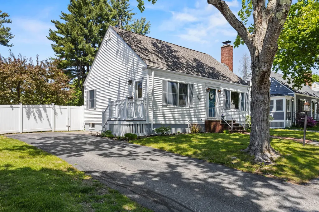 63 W Commonwealth Drive Portland ME 04103