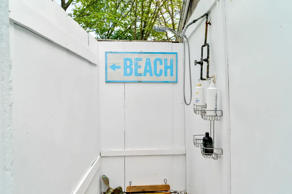 76 N Tibbetts Avenue Wells ME 04090