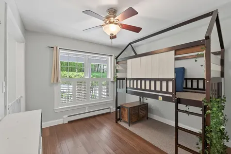 25 Hillview Lane Lewiston ME 04240