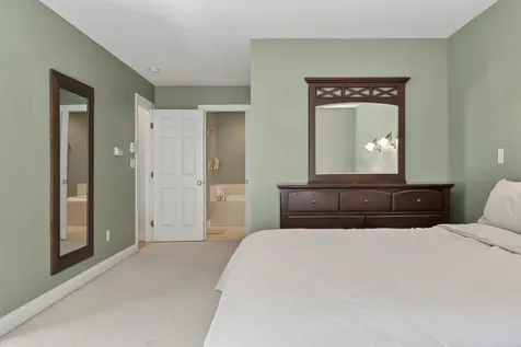 25 Hillview Lane Lewiston ME 04240