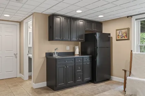 25 Hillview Lane Lewiston ME 04240