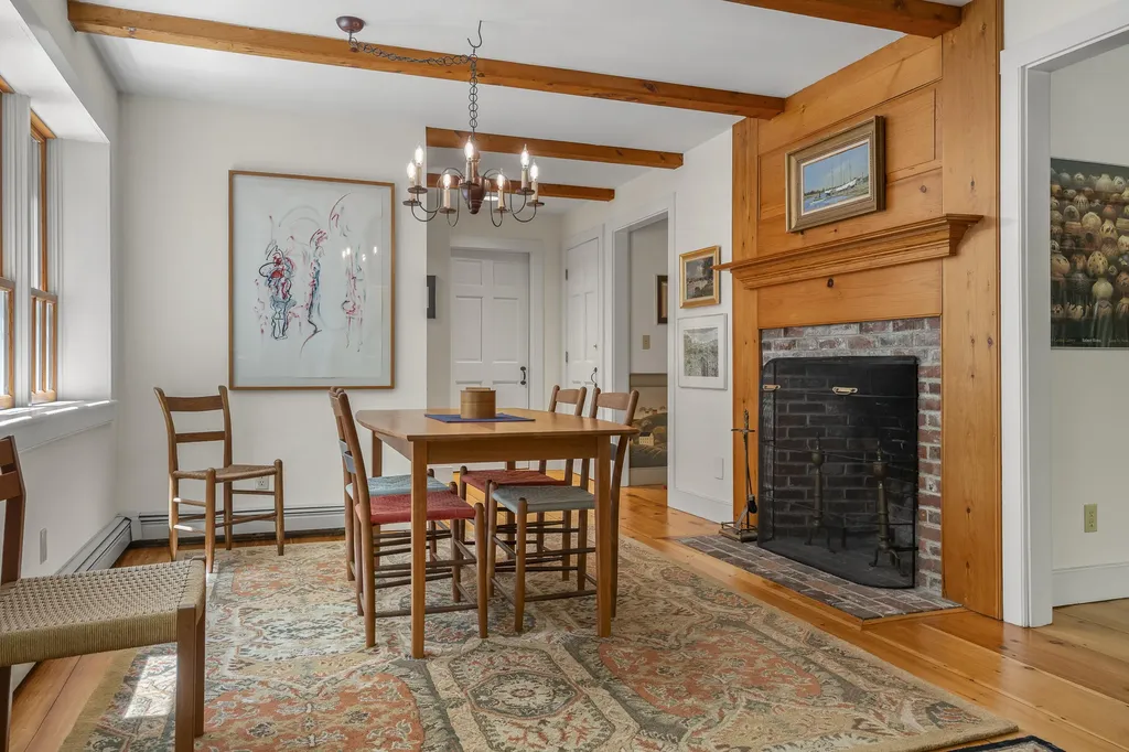 26 Stonebridge Circle Newcastle ME 04553