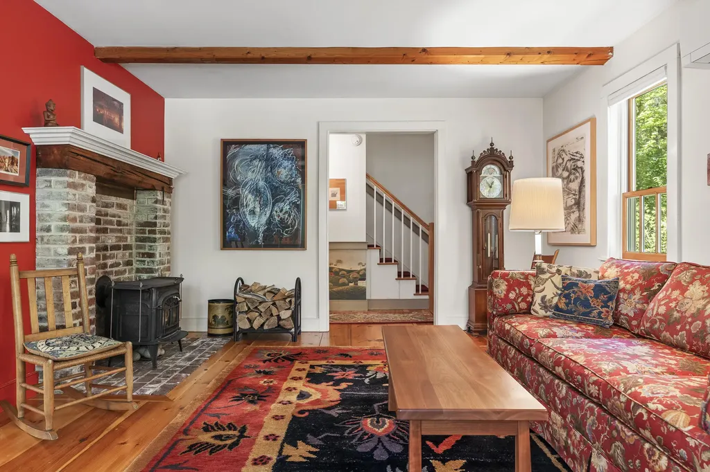 26 Stonebridge Circle Newcastle ME 04553