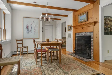 26 Stonebridge Circle Newcastle ME 04553