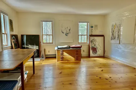 26 Stonebridge Circle Newcastle ME 04553