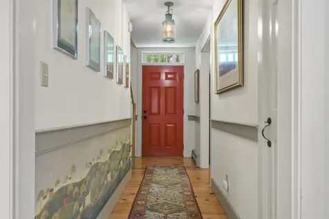 26 Stonebridge Circle Newcastle ME 04553