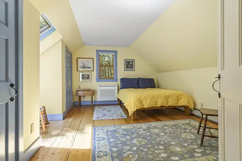 26 Stonebridge Circle Newcastle ME 04553
