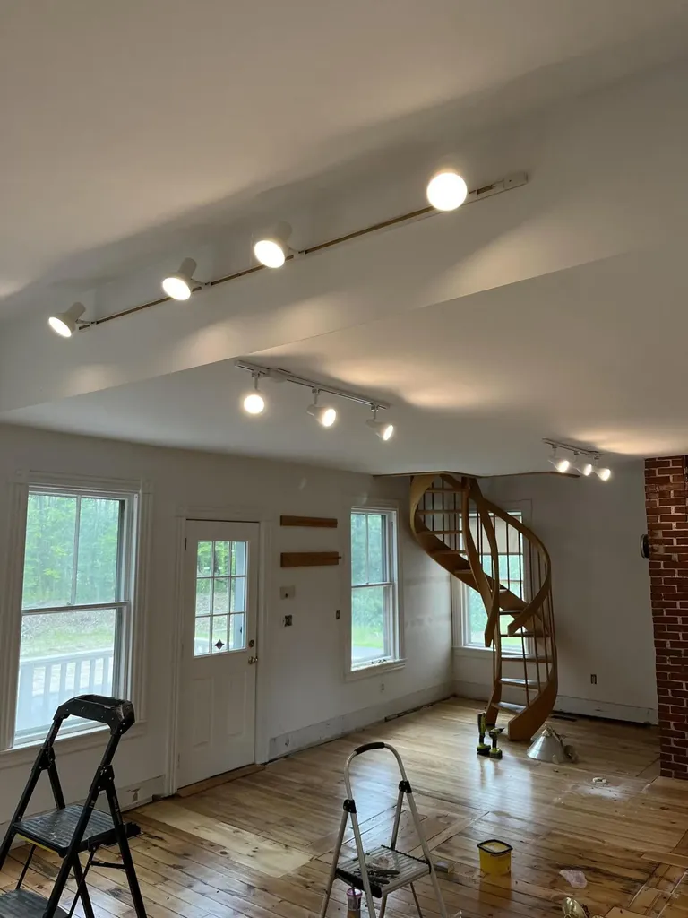 133 Gray Road Falmouth ME 04105
