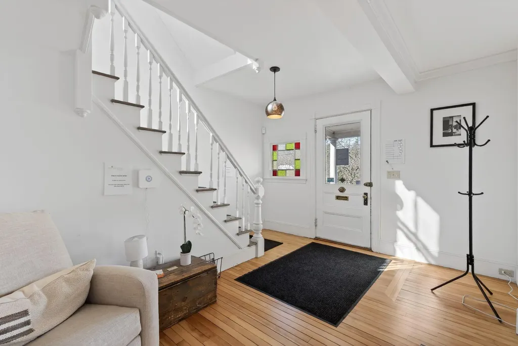 133 Gray Road Falmouth ME 04105
