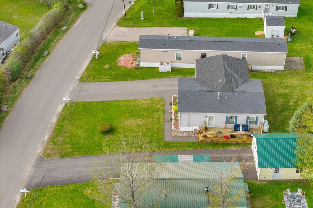 8 E Street Bangor ME 04401