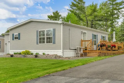 8 E Street Bangor ME 04401