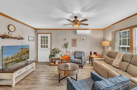 8 E Street Bangor ME 04401