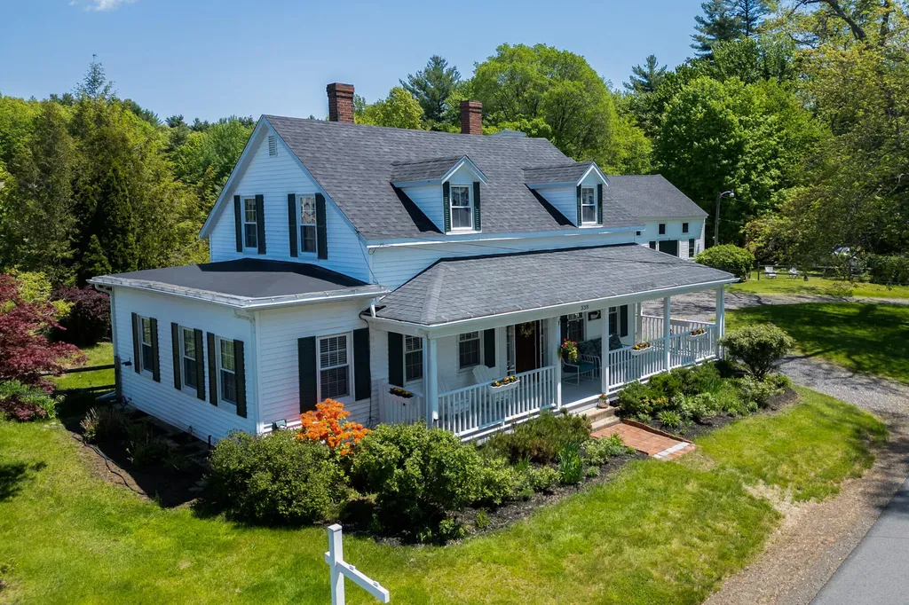 338 River Road Eliot ME 03903