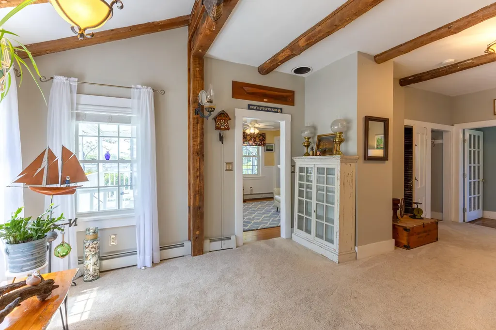 338 River Road Eliot ME 03903