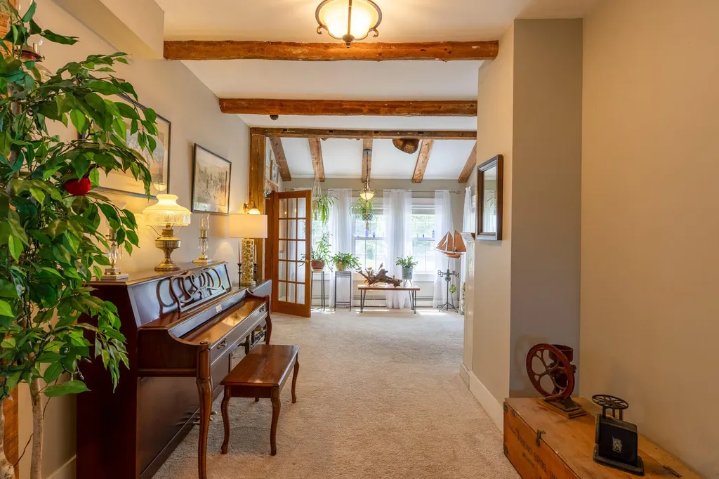 338 River Road Eliot ME 03903