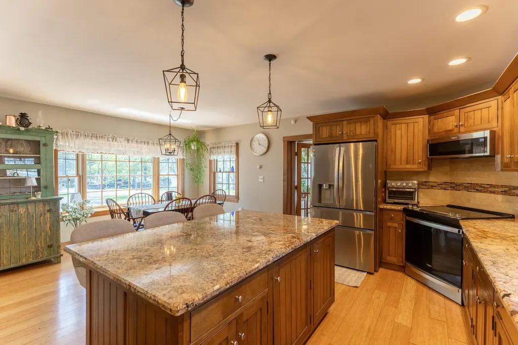 338 River Road Eliot ME 03903