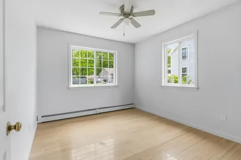 43 Glenwood Avenue Saco ME 04072