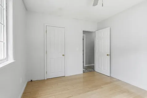 43 Glenwood Avenue Saco ME 04072