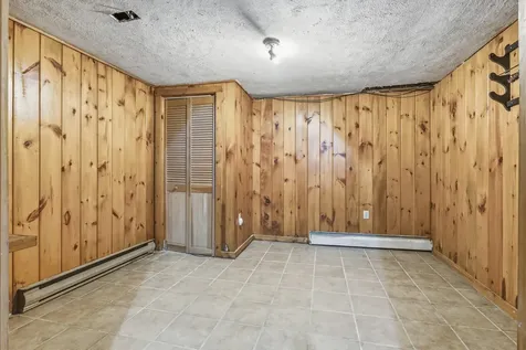 43 Glenwood Avenue Saco ME 04072