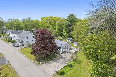 43 Glenwood Avenue Saco ME 04072