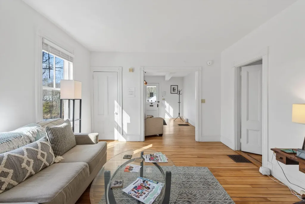 133 Gray Road Falmouth ME 04105