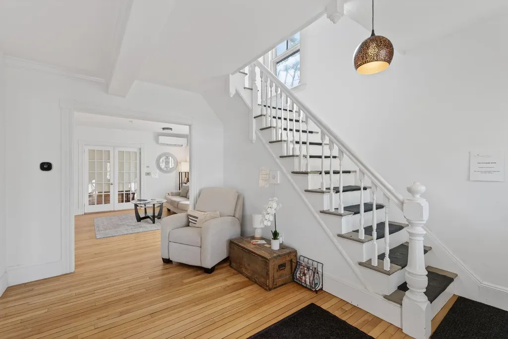 133 Gray Road Falmouth ME 04105