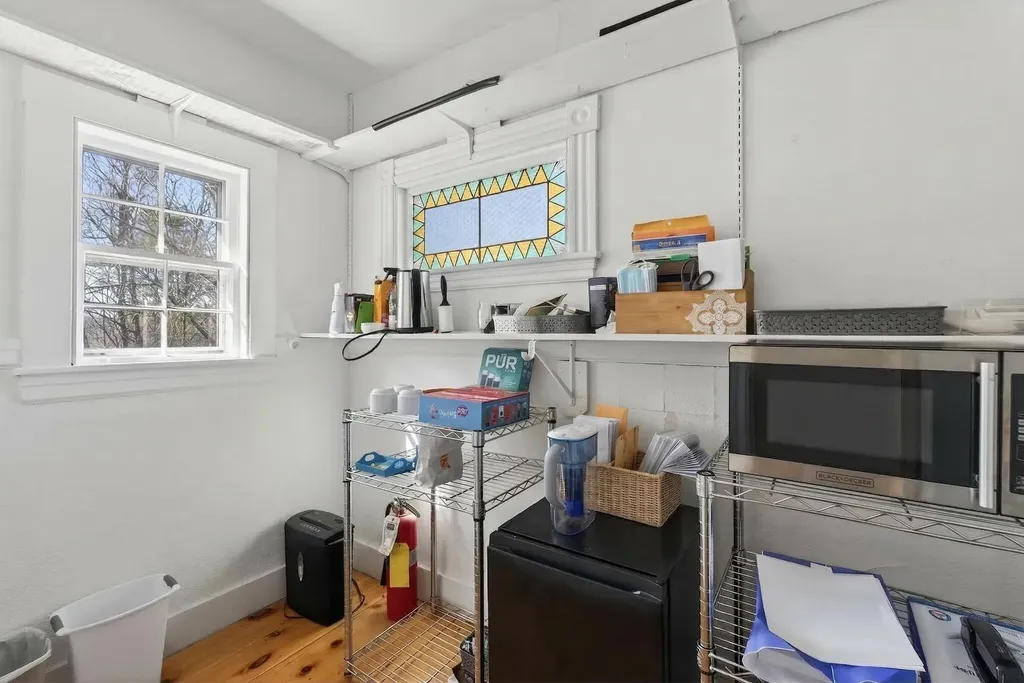 133 Gray Road Falmouth ME 04105