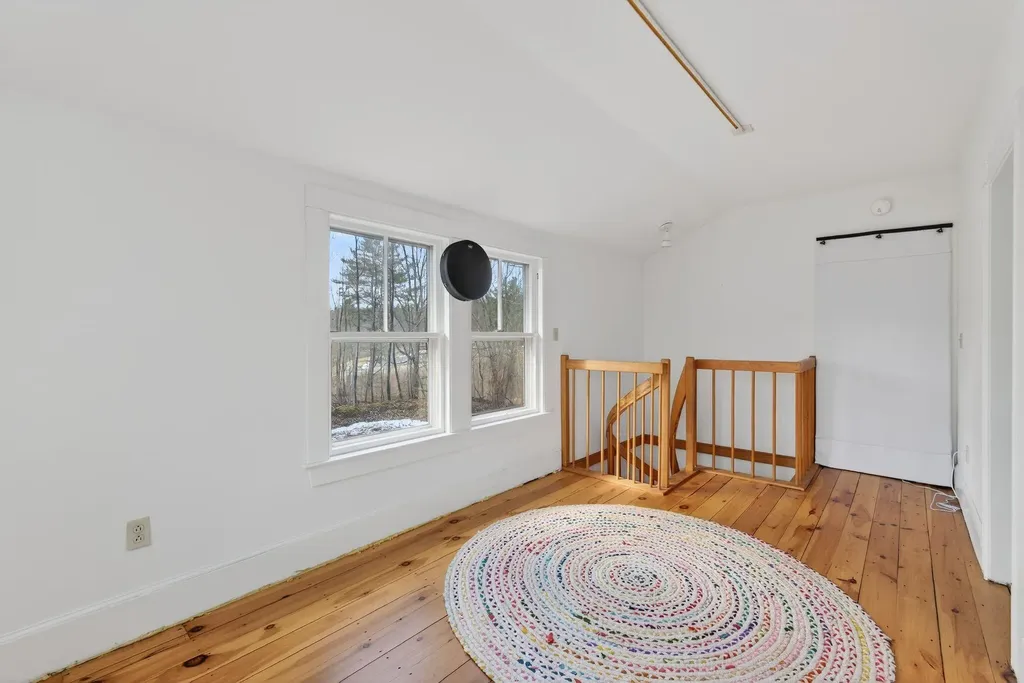 133 Gray Road Falmouth ME 04105