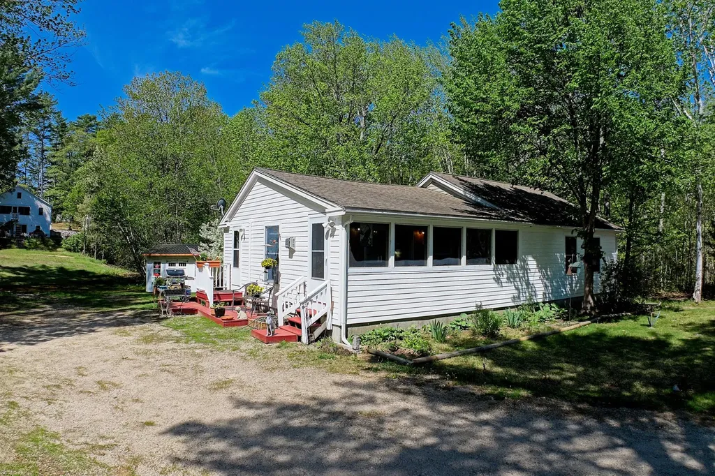 586 Webbs Mills Road Raymond ME 04071