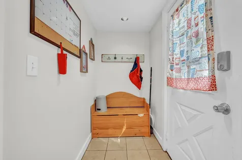 77 Oak Street Lewiston ME 04240